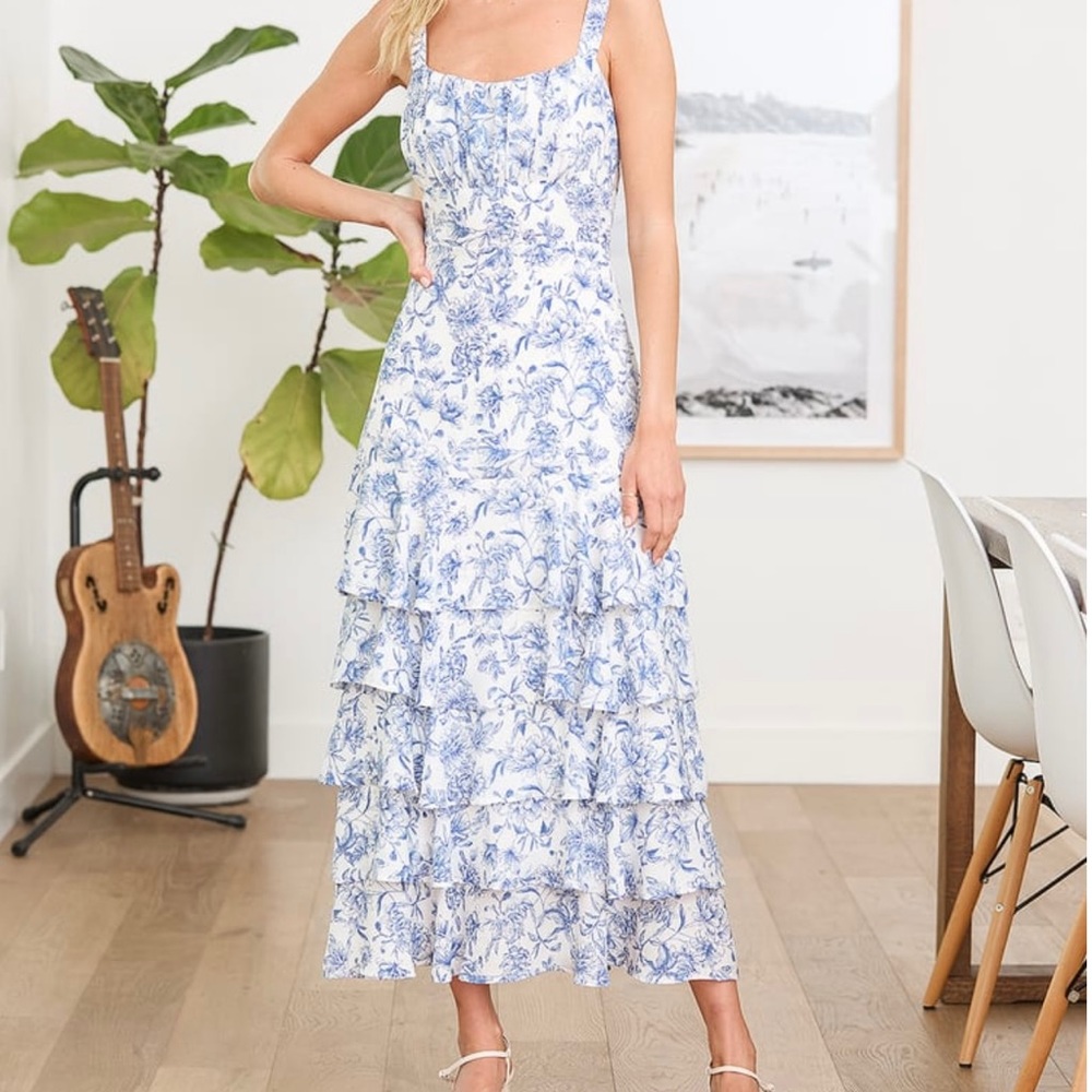 Size medium White and Blue floral maxi dress. Only worn once